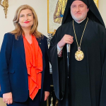 Ευαγγελία Λιακούλη στον Αρχιεπίσκοπο Αμερικής: «Ελληνισμός και Ορθοδοξία μαζί, απανταχού της Οικουμένης»