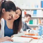 «Μεταρρυθμίσεις» Κεραμέως: "Ένα αδειανό πουκάμισο" για την εκπαίδευση