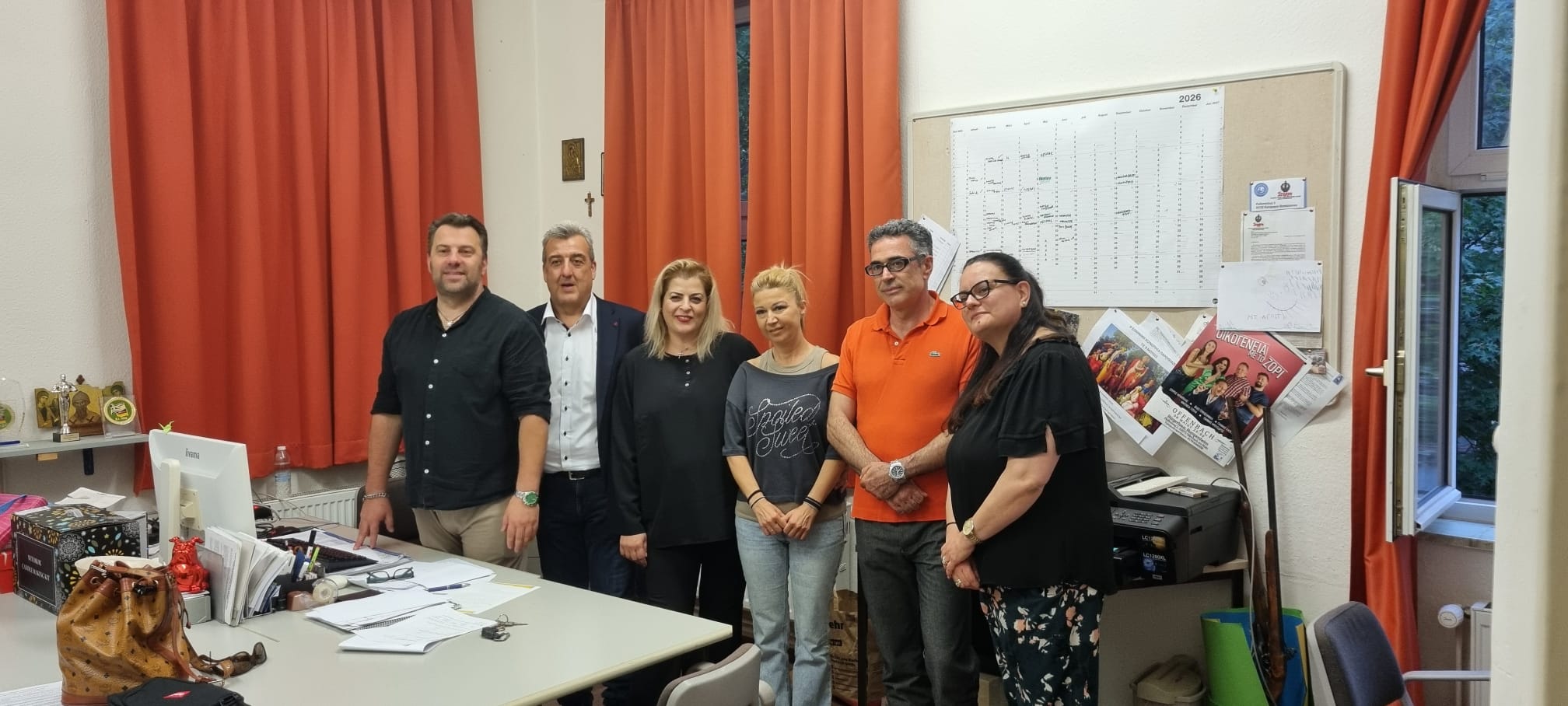 Κανένα ελληνόπουλο χωρίς πρόσβαση στην ελληνική γλώσσα Κανένα ελληνόπουλο χωρίς πρόσβαση στην ελληνική γλώσσα